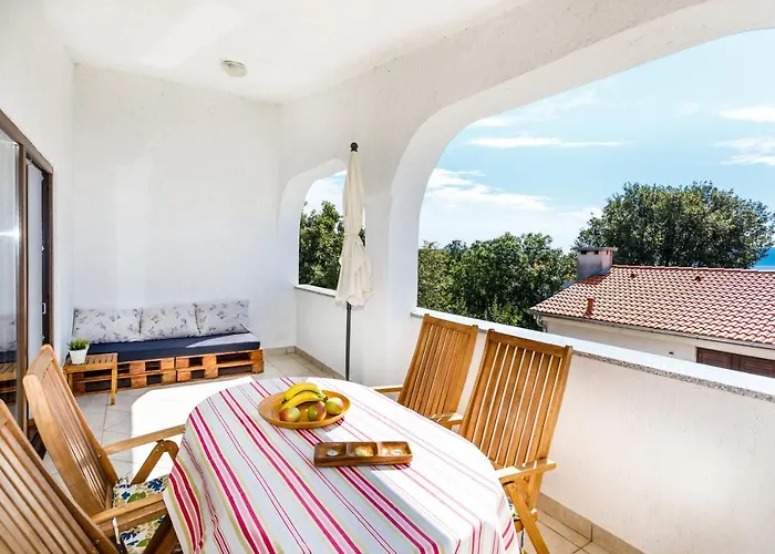 Apartament Iris & Elena Pinezići