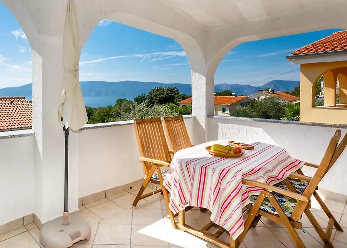 Iris & Elena Apartament